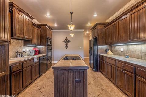 1055 Georgetown Dr, Conway, AR 72034 photo 8
