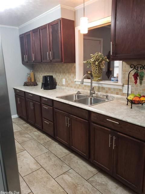 2304 W 38th Ave, Pine Bluff, AR 71601 photo 14