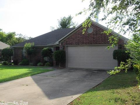 1620 Ivy Cv, Conway, AR 72034 photo 1