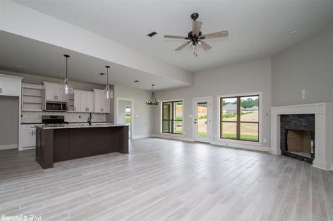 5008 Marion Cv, Benton, AR 72019 photo 1