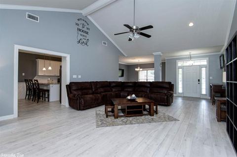 5206 Caribbean Dr E, Benton, AR 72019 photo 5