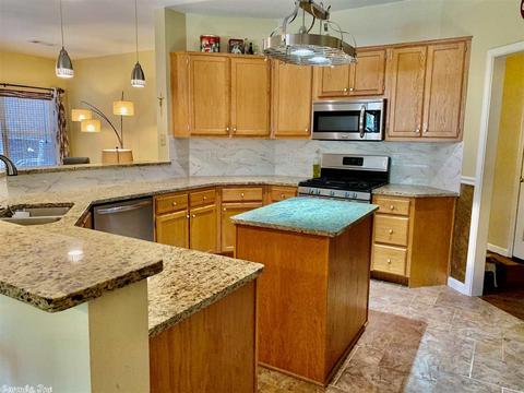 1104 Arbor Cove Cv, Benton, AR 72015 photo 10