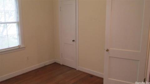 1107 E 1109 E Moore, Searcy, AR 72143 photo 13