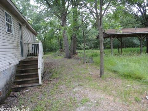 705 E Bayne Ave, Brinkley, AR 72021 photo 5