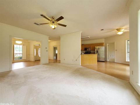 109 Mullen Dr, De Queen, AR 71832 photo 4