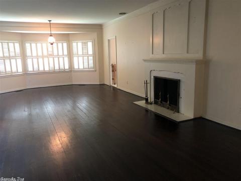 1320 S Walnut, Pine Bluff, AR 71601 photo 3