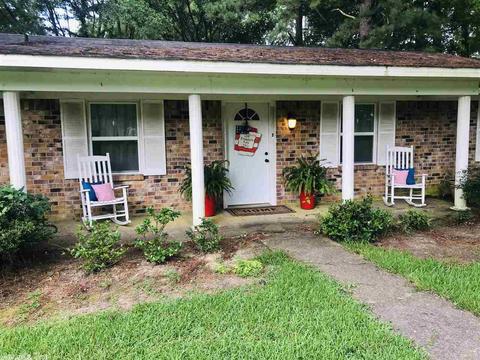 157 Pinecrest Dr, Monticello, AR 71655 photo 3