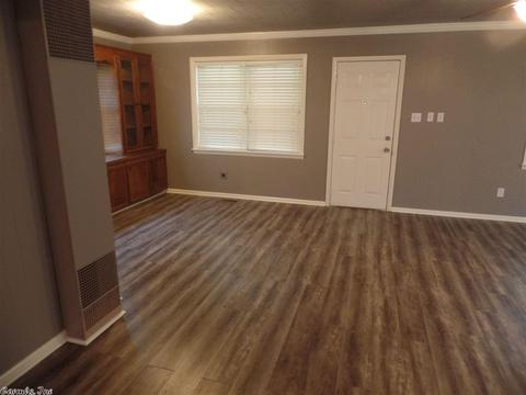 214 Ruth, Benton, AR 72015 photo 18