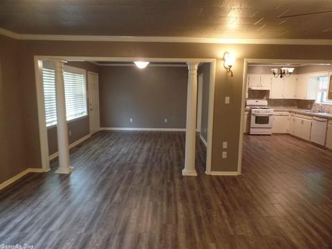 214 Ruth, Benton, AR 72015 photo 14