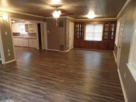 214 Ruth, Benton, AR 72015 photo 16