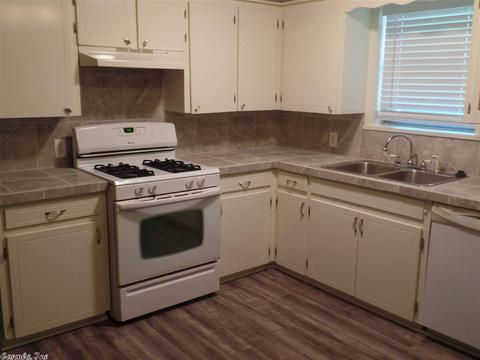 214 Ruth, Benton, AR 72015 photo 21