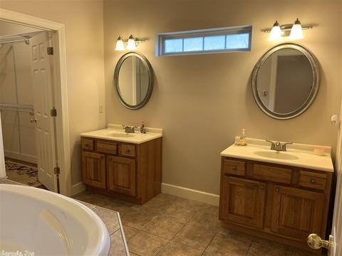 10218 Pepperidge, Pine Bluff, AR 71603 photo 17