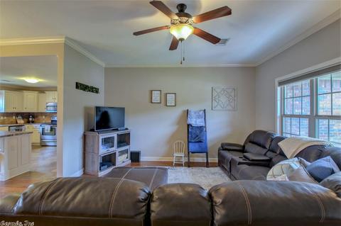 504 Crepe Myrtle Loop, Cabot, AR 72023 photo 4