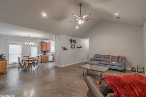 340 W Elm-haskell, Benton, AR 72015 photo 4
