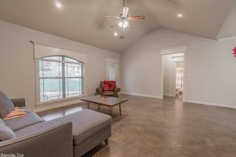 340 W Elm-haskell, Benton, AR 72015 photo 8