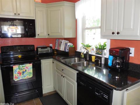 1302 E Moore St, Searcy, AR 72143 photo 8