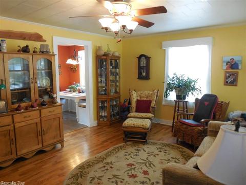 1302 E Moore St, Searcy, AR 72143 photo 4