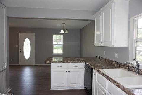 602 E 5th St, Bald Knob, AR 72010 photo 5