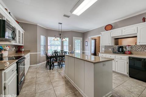 1720 Royal Dr, Conway, AR 72034 photo 9