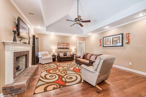 1720 Royal Dr, Conway, AR 72034 photo 4