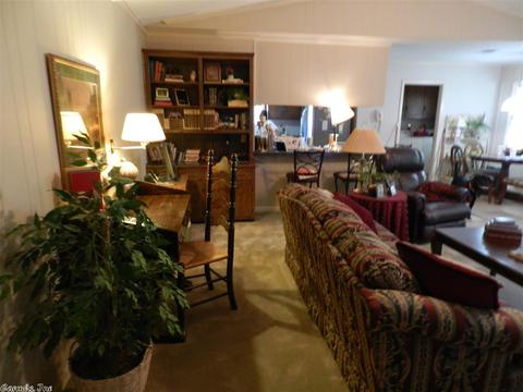1 Foxcroft Cv, Pine Bluff, AR 71603 photo 3
