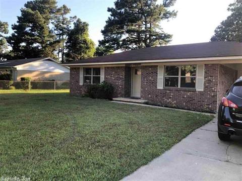 132 S Crest St, Trumann, AR 72472 photo 1