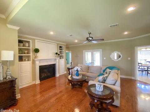 3 Northlake Cir, Conway, AR 72032 photo 3