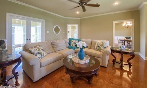 3 Northlake Cir, Conway, AR 72032 photo 4