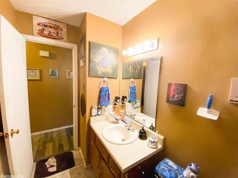 913 Cole Dr, Benton, AR 72015 photo 11