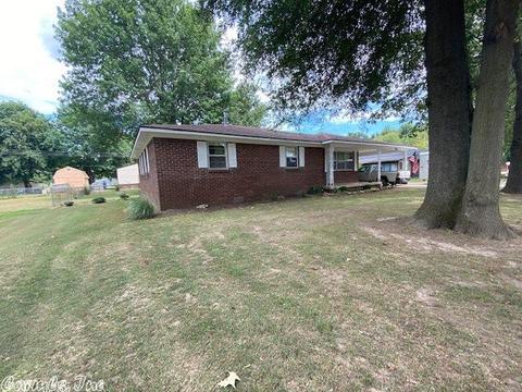 808 11th St, Corning, AR 72422 photo 1