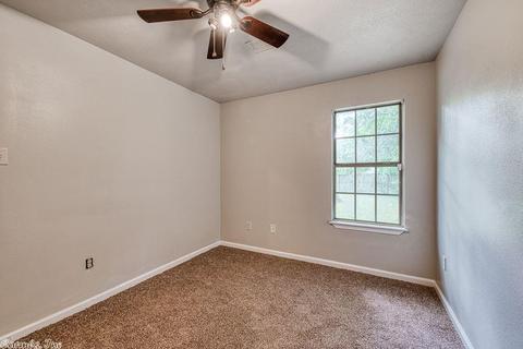 1822 Simms, Conway, AR 72034 photo 17