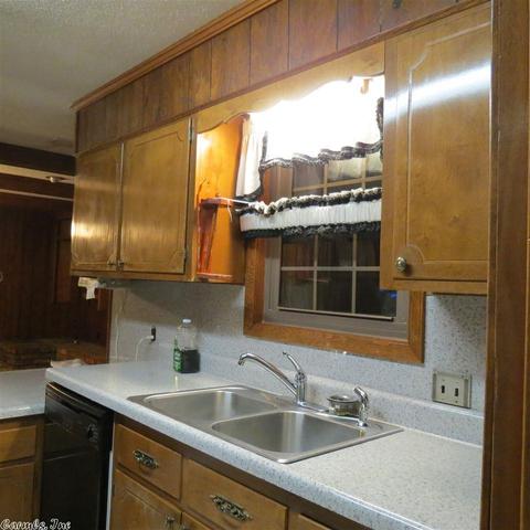 321 E Pine St, Warren, AR 71671 photo 13
