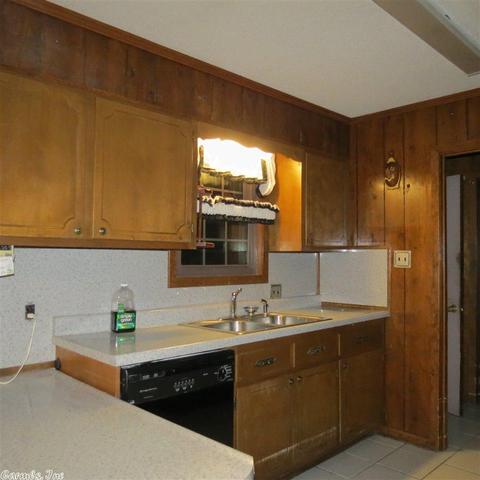 321 E Pine St, Warren, AR 71671 photo 11