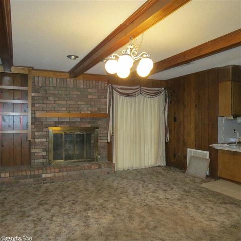 321 E Pine St, Warren, AR 71671 photo 9