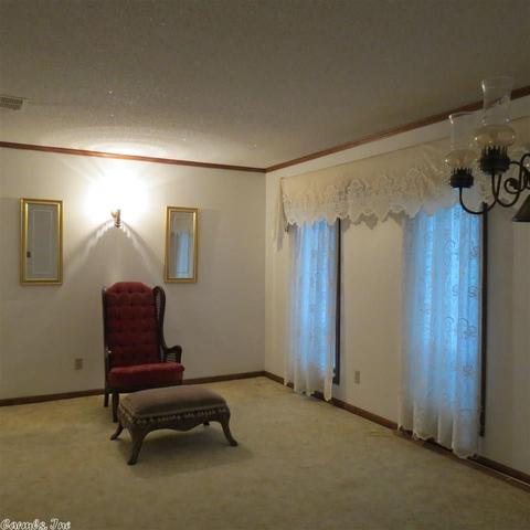 321 E Pine St, Warren, AR 71671 photo 15