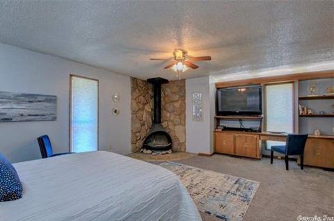 3921 S Linden St, Pine Bluff, AR 71603 photo 9