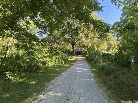 501 Maple Dr, Mountain View, AR 72560 photo 2