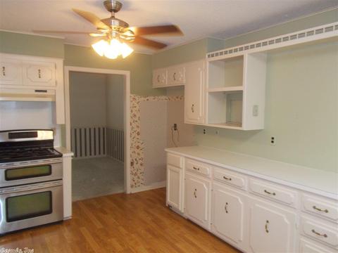 815 Misty Dr, Benton, AR 72019 photo 6