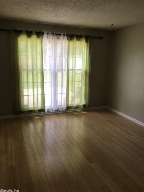 2505 Pine Hl, Pine Bluff, AR 71603 photo 4