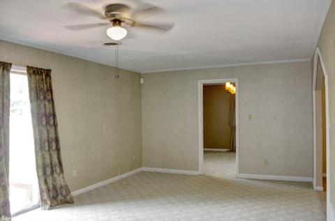 13 Marshall Dr, Searcy, AR 72143 photo 4