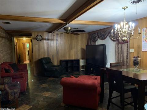 2203 W 39th, Pine Bluff, AR 71603 photo 9