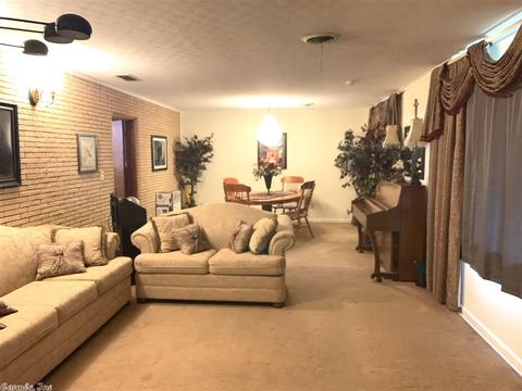2203 W 39th, Pine Bluff, AR 71603 photo 6