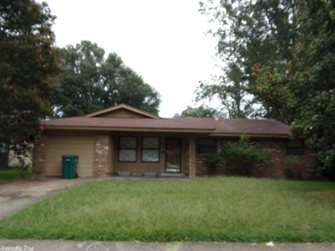 2607 Shady Grv, Pine Bluff, AR 71603 photo 1