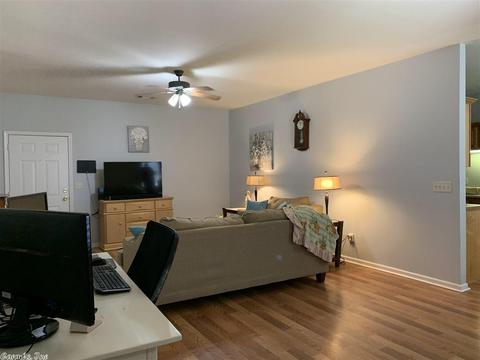 1609 Deerfield Dr, Benton, AR 72019 photo 9
