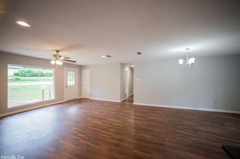2565 Lakeside Dr, Benton, AR 72019 photo 4