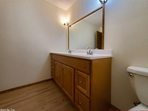 910 Circle Dr, De Queen, AR 71832 photo 14