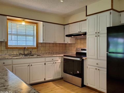 910 Circle Dr, De Queen, AR 71832 photo 7