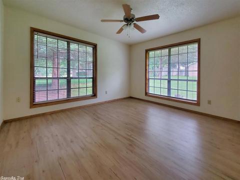 910 Circle Dr, De Queen, AR 71832 photo 12