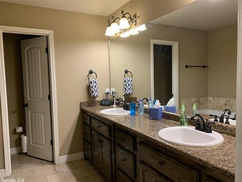 505 St Charles Ct, Haskell, AR 72015 photo 19