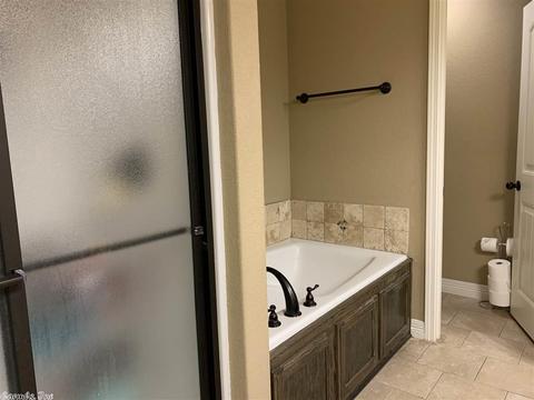 505 St Charles Ct, Haskell, AR 72015 photo 23